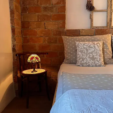 Halhaza Vendeghaz Apartament
