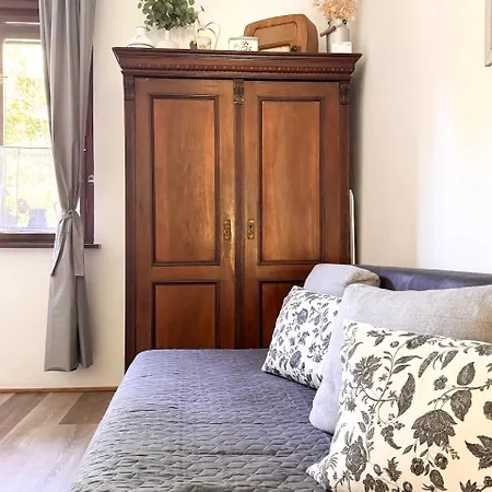 Apartament Halhaza Vendeghaz Sirok