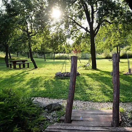 Halhaza Vendeghaz Διαμέρισμα Sirok